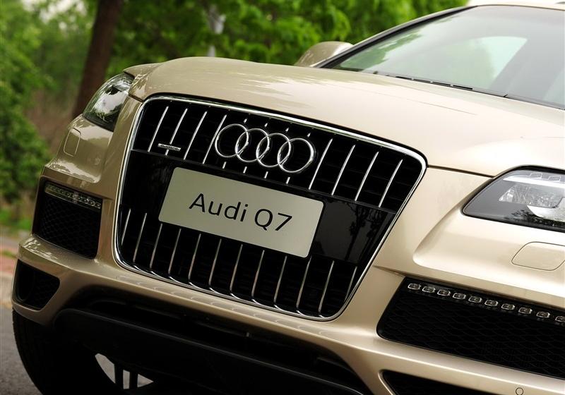 奥迪(进口) 奥迪Q7 2011款 3.0 TFSI 专享型(245kW)