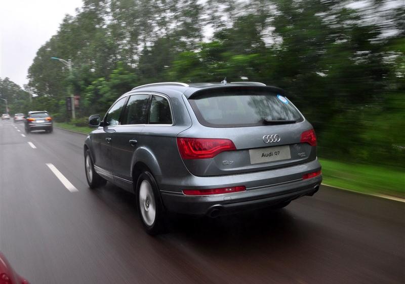 奥迪(进口) 奥迪Q7 2011款 3.0 TFSI 专享型(245kW)