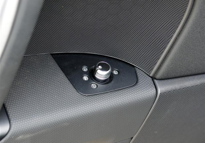 奥迪(进口) 奥迪TT 2011款 TT Coupe 2.0TFSI