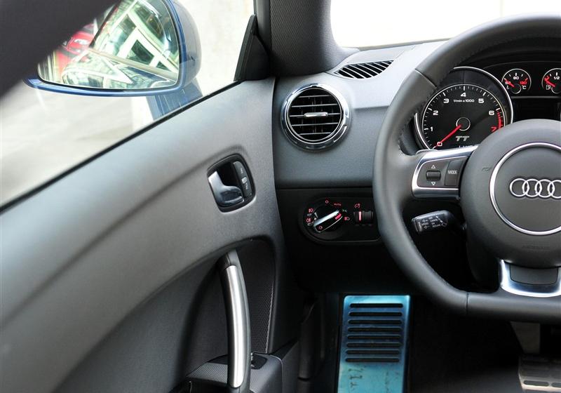 奥迪(进口) 奥迪TT 2011款 TT Coupe 2.0TFSI