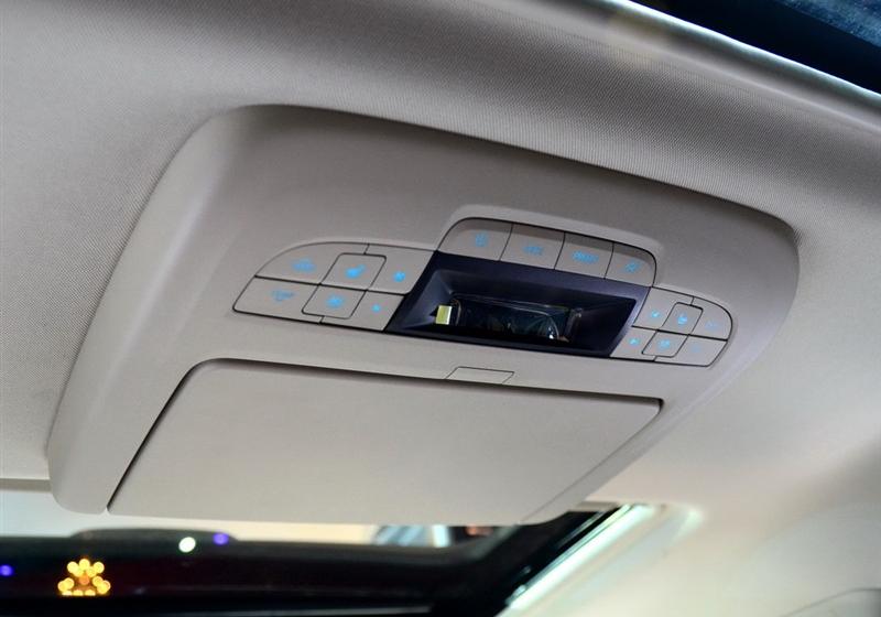 通用别克 别克GL8 2011款 3.0L GT豪华商务豪雅版