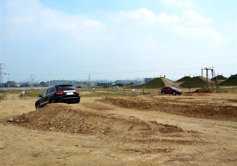 Jeep吉普 大切诺基(进口) 2011款 5.7 旗舰导航版