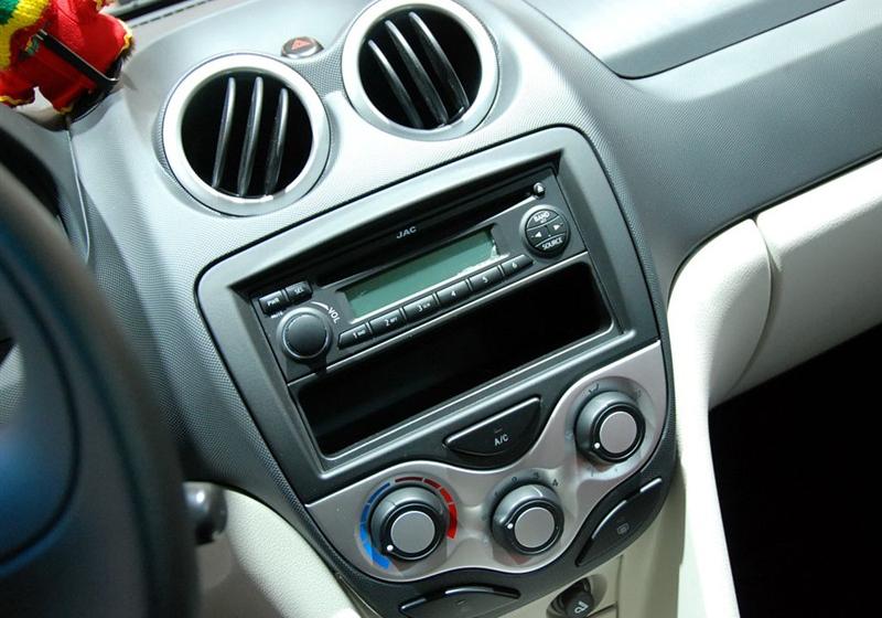 江淮汽车 同悦RS 2009款 RS 1.5L 豪华型MT