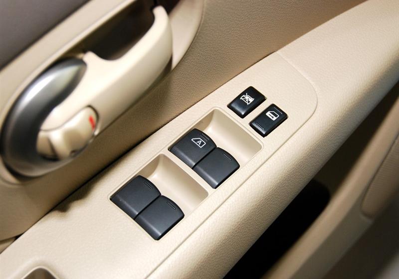 东风日产 骊威 2010款 劲悦版1.6GT AT炫能型