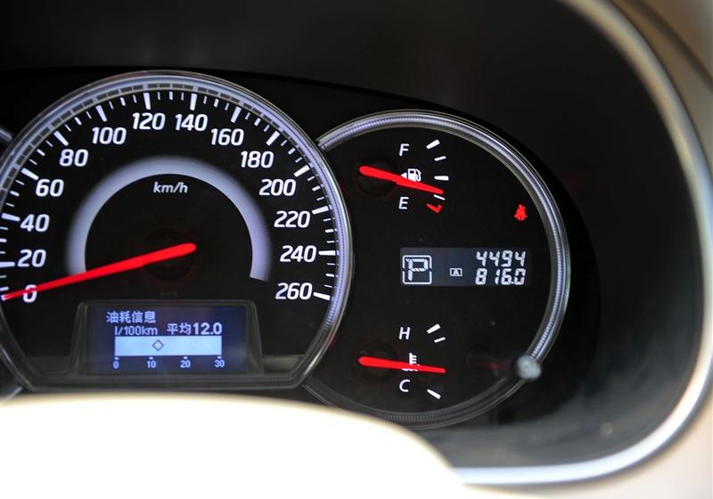 东风日产 天籁 2011款 2.0L XL 舒适版