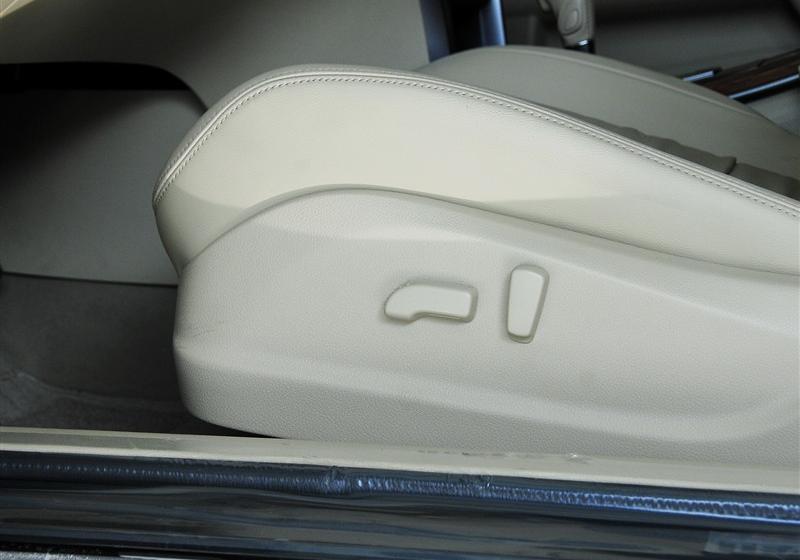 东风日产 天籁 2011款 2.0L XL荣耀版