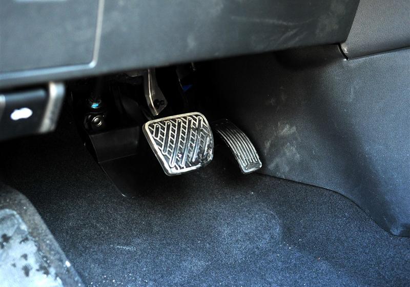 东风日产 逍客 2011款 2.0XV 雷 CVT 2WD