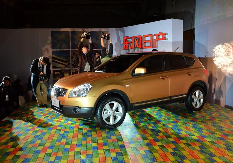 东风日产 逍客 2011款 2.0XV 虎 CVT 4WD