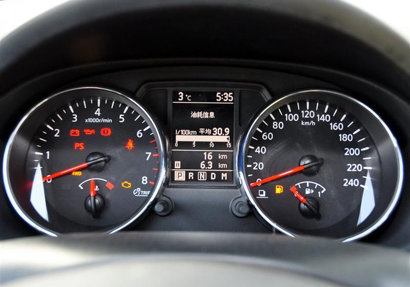 东风日产 逍客 2011款 2.0XV 龙 CVT 4WD