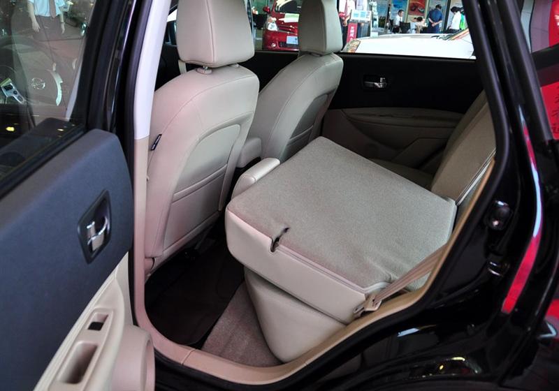 东风日产 逍客 2010款 20X雷 CVT 2WD
