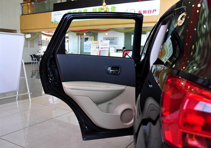 东风日产 逍客 2010款 20X雷 CVT 2WD