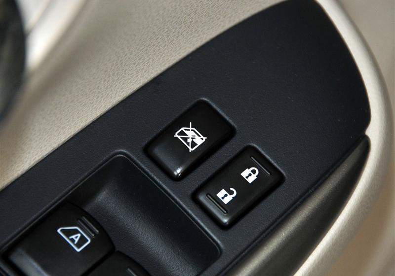 东风日产 阳光 2011款 1.5XL 豪华版 CVT