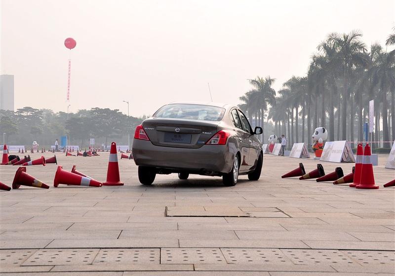 东风日产 阳光 2011款 1.5XV 尊贵版 CVT