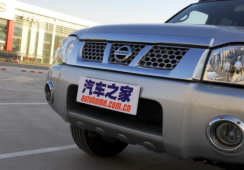 郑州日产 帕拉丁 2006款 2.4 两驱标准型