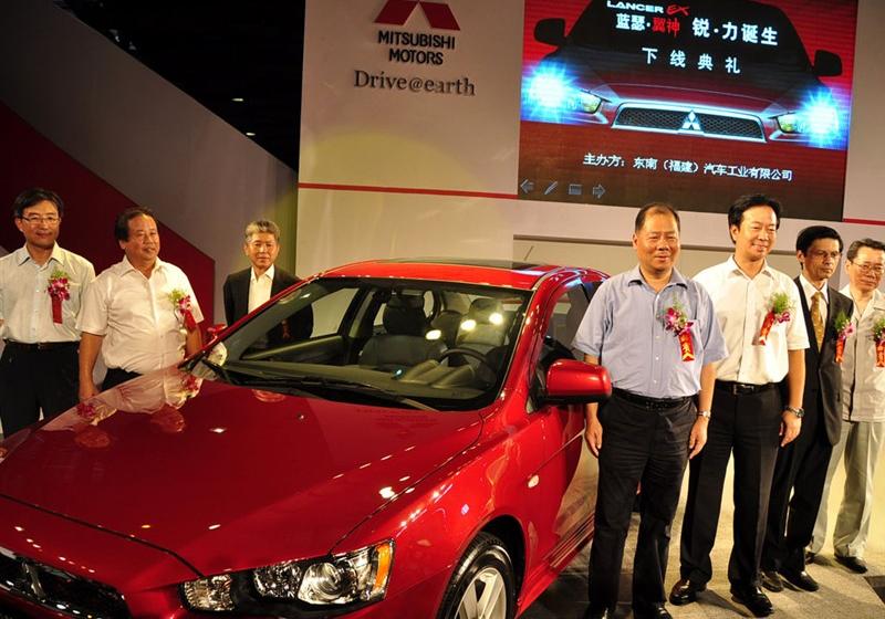东南汽车 三菱翼神 2010款 2.0L 运动版旗舰型CVT