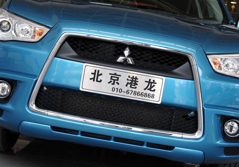 三菱(进口) ASX劲炫 2011款 2.0四驱劲尚版