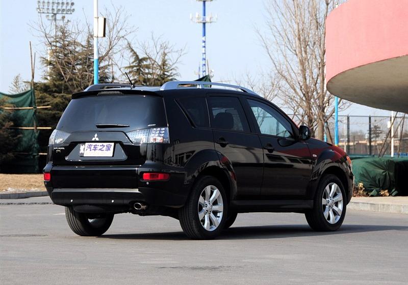 三菱(进口) OUTLANDER EX 2010款 劲界 2.0 运动版