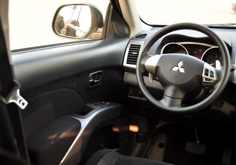 三菱(进口) OUTLANDER EX 2010款 劲界 2.0 运动版