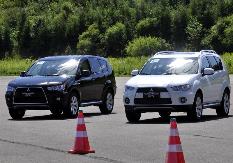 三菱(进口) OUTLANDER EX 2010款 劲界 3.0 豪华版