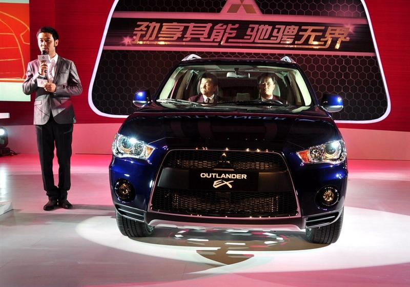 三菱(进口) OUTLANDER EX 2010款 劲界 3.0 精英GT版