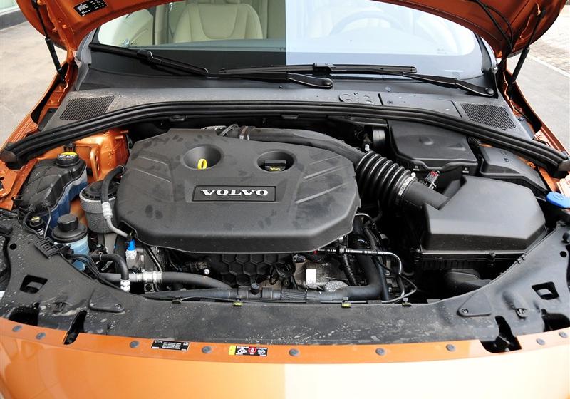 沃尔沃S60  2011款 2.0T 智雅版