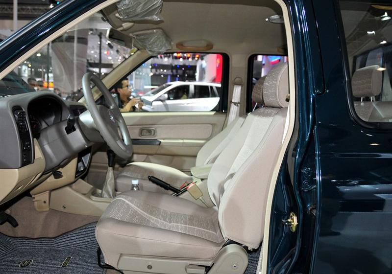郑州日产 锐骐皮卡 2010款 2.5L两驱标准型ZD25TCR