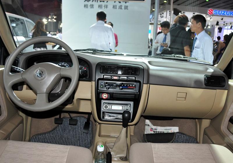 郑州日产 锐骐皮卡 2010款 2.5L两驱标准型ZD25TCR