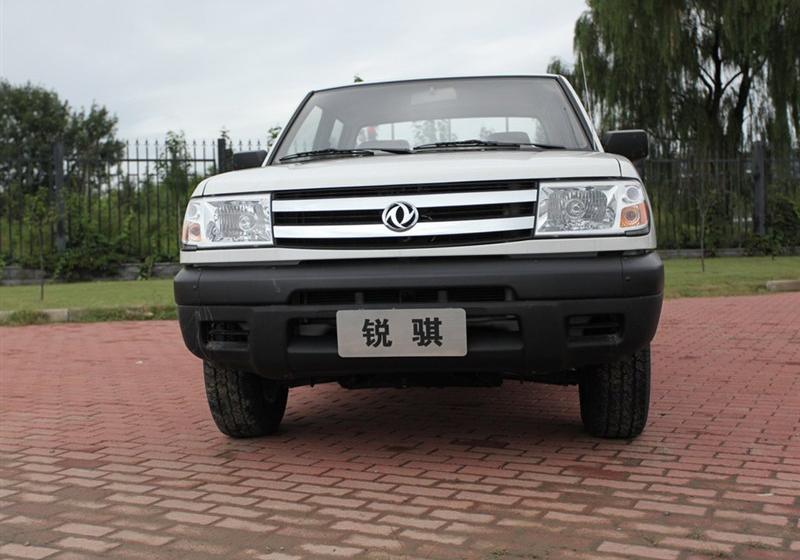 郑州日产 锐骐皮卡 2010款 2.4L两驱汽油标准型ZG24