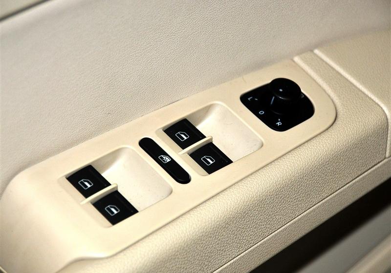 上海大众斯柯达 昊锐 2012款 1.8TSI AT贵雅版