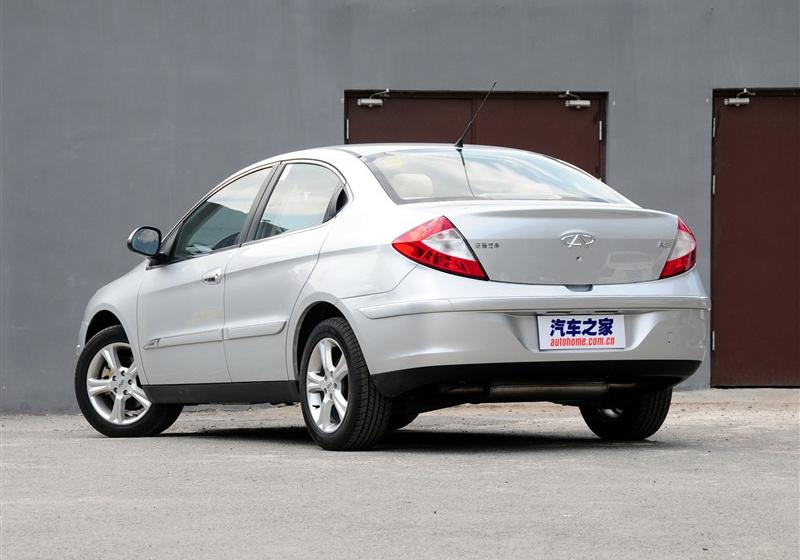 奇瑞A3  2012款 三厢 1.6CVT 进取型