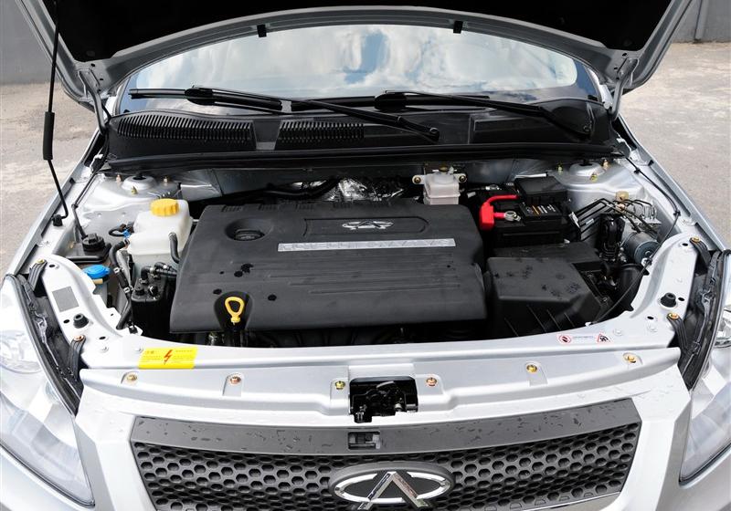 奇瑞A3  2012款 三厢 1.6CVT 进取型