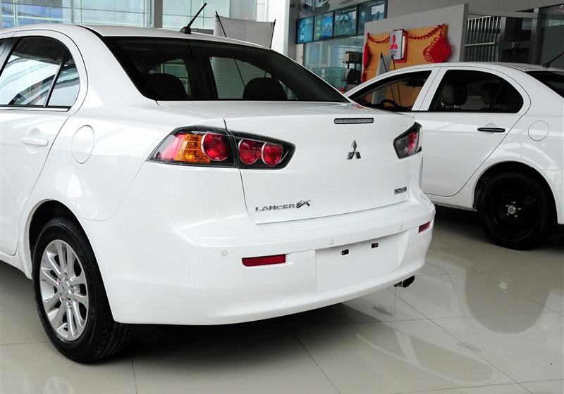 三菱翼神  2012款 1.8L 时尚版舒适型CVT