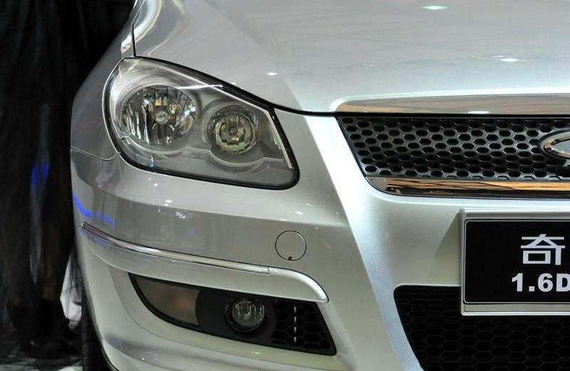 2012款 三厢 1.6CVT 尊贵型