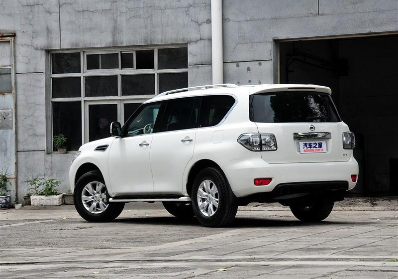 2012款 5.6 V8旗舰版