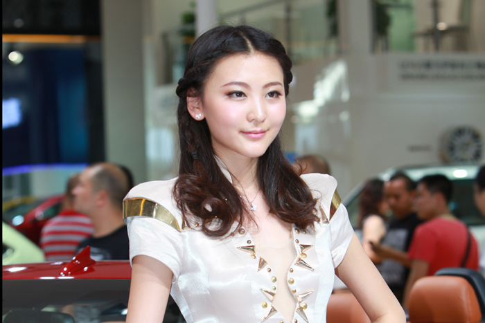 金美辛喷血写真