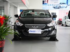 北京现代  朗动 1.6L AT 车头正面视角