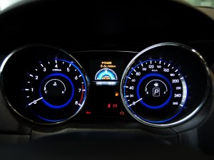 索纳塔八 2013款 2.0L 自动领先版