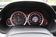 东风本田  2.4L 自动 方向盘后方仪表盘