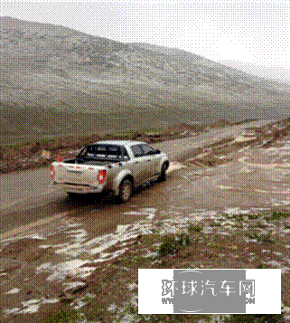 域虎单骑游西藏 形单影只“野”自由