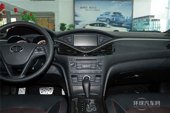2014款 1.8T 自动运动尊贵型