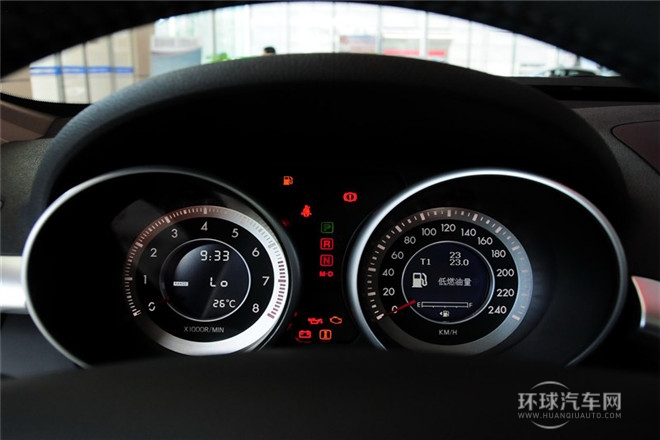 2013款 2.3L 自动豪华型