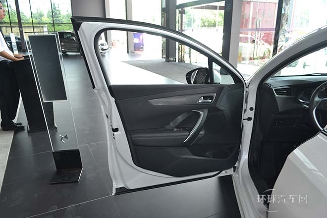 2013款 1.6T 尊享版THP200