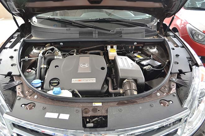 2013款 1.8T 自动两驱豪华版
