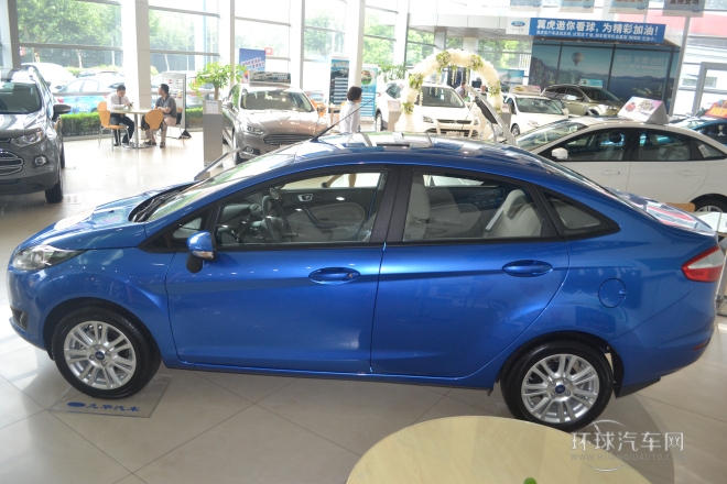 2013款 三厢 1.5L 自动品尚型
