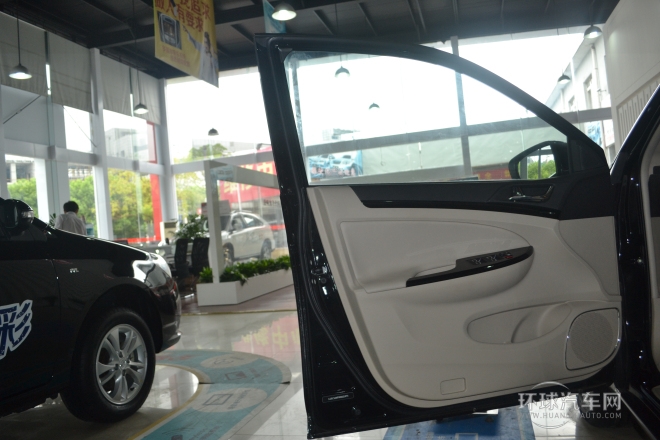 2014款 1.5L 手动舒适型