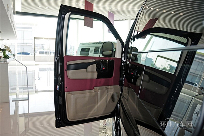 2014款 5.3L 四驱领袖版