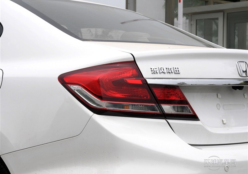 2014款 1.8L 自动舒适版