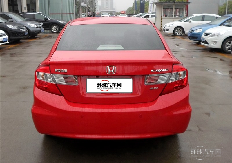 2013款 十周年纪念 1.8L 手动舒适版