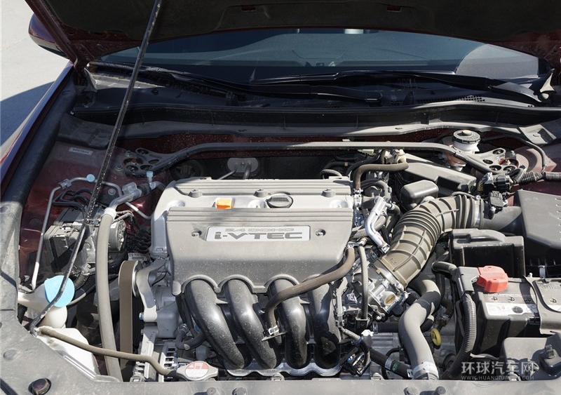 2013款 2.4L 尊贵版