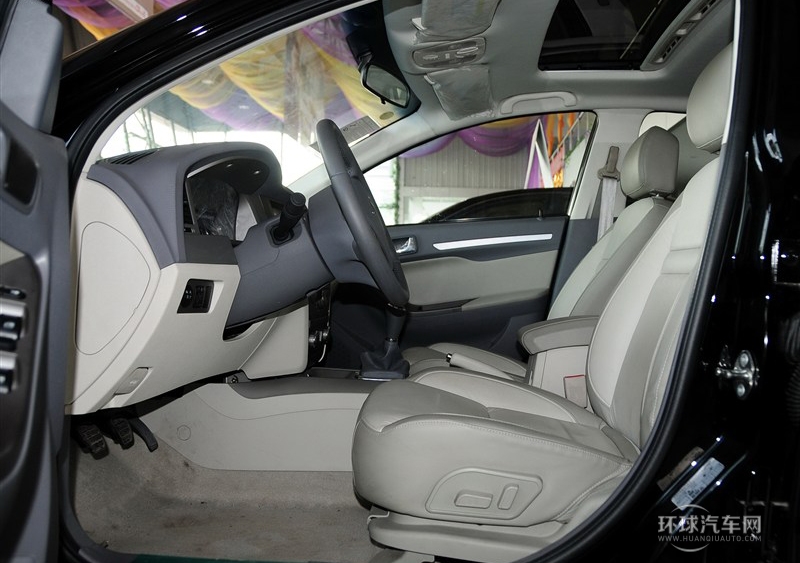 2012款 2.0L 手动智雅版
